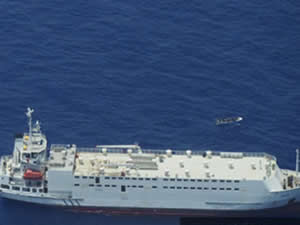 Malta, kurtarılan 50 göçmenin hayvan gemisinden inmesine izin verdi