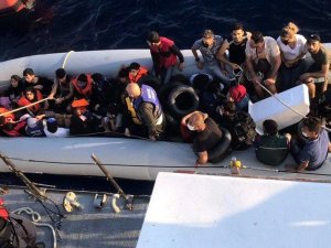 Sahil Güvenlik ekipleri, Marmaris’te 40 göçmeni kurtardı