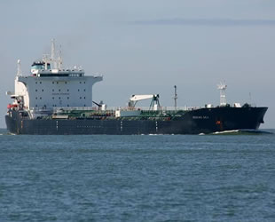 ABD, İran petrolü taşıyan 4 tankere el koydu