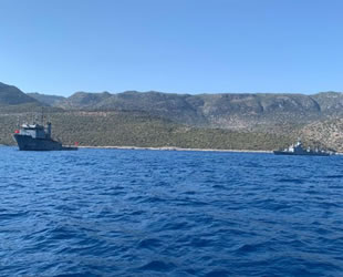 Türk gemileri Demre'den ayrıldı, Yunan fırkateyni Meis'e döndü