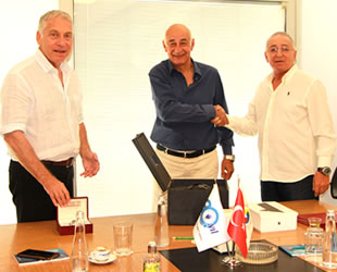 Mersin Deniz Ticaret Odası Genel Sekreteri Korer Özbenli emekli oldu