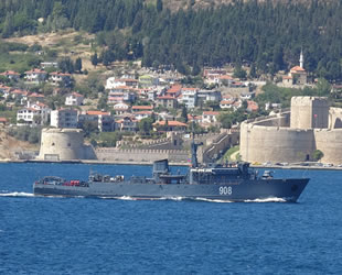 Rus savaş gemisi ‘Admiral Zakharin’ Çanakkale Boğazı’ndan geçti