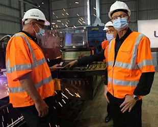 UZMAR, Hermes isimli römorkör için çelik kesim töreni düzenledi