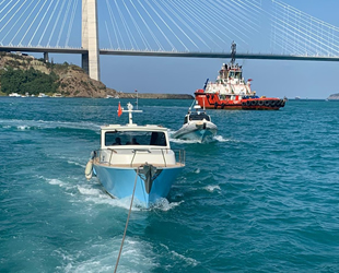 Beykoz açıklarında sürüklenen tekne kurtarıldı