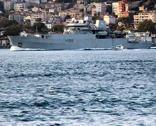 'HMS Enterprise' isimli İngiliz araştırma gemisi İstanbul Boğazı'ndan geçti