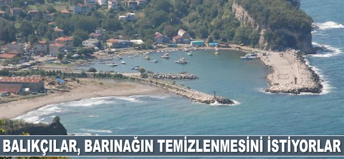 Balıkçılar, kumla dolan barınağının temizlenmesini istiyorlar