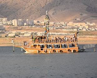 Ilısu Baraj Gölü’ndeki tekneler ruhsatlandırılacak