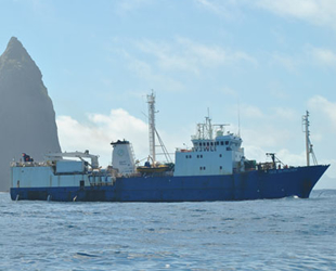 'Geo Searcher’ isimli gemi, Atlantik Okyanusu’nda battı