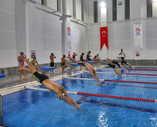 Denizli Büyükşehir Belediyespor Yüzme Takımı büyüyor