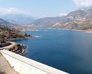 'Asrın projesi' askılı boru sistemiyle Anadolu'dan KKTC'ye su taşıyor
