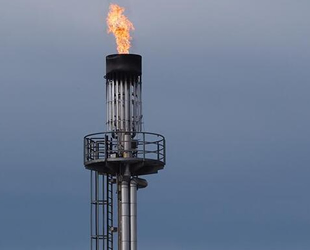 İsrail, 2030'da sadece doğalgaz ve yenilenebilir enerji kullanacak