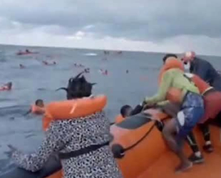 Libya’da göçmenleri taşıyan tekne battı: 74 ölü