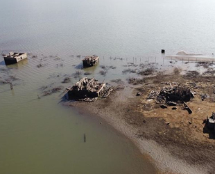 Seben Gölü'nün suları çekilince eski yapılar ortaya çıktı