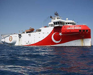 Oruç Reis sismik araştırma gemisi Antalya Limanı'na döndü