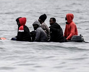 Fransa, göç akışını durdurmak için devriyeleri iki katına çıkartıyor