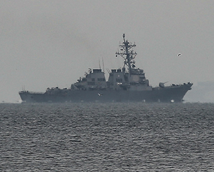 ABD savaş gemisi, İstanbul Boğazı’ndan geçti