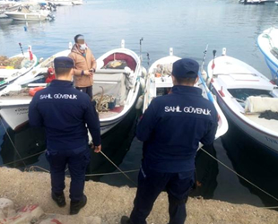 Sahil Güvenlik ekipleri, Kuşadası Körfezi'ni havadan ve denizden denetliyor