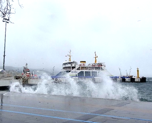 Kabatepe-Gökçeada hattında tüm feribot seferler iptal edildi