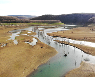 İstanbul’un su ihtiyacını karşılayan Kazandere ve Papuçdere barajları kurudu