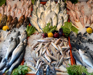 Akdeniz'de havalar iyi gitti, balık fiyatları artmadı