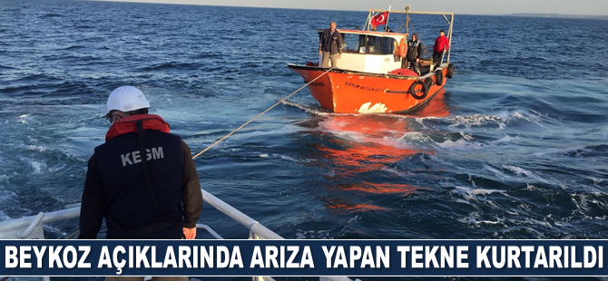 Beykoz açıklarında arıza yapan tekne kurtarıldı