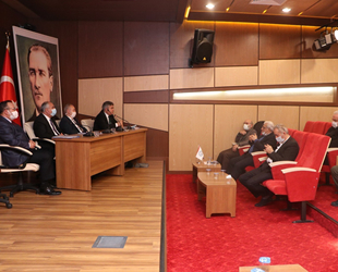 Hopa’da ‘Gümrüklerde İş Takibi’ toplantısı gerçekleştirildi