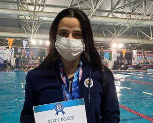 Yüzücü Deniz Ertan, 2020 Tokyo Olimpiyat Oyunları vizesi aldı