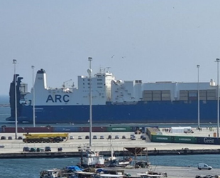 'ARC Endurance' gemisi, Dedeağaç Limanı’na yanaştı