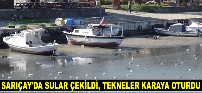 Sarıçay'da sular çekildi, tekneler karaya oturdu