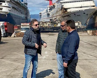 Oyuncu Oktay Kaynarca, Aliağa Gemi Söküm Tesisleri’ni ziyaret etti