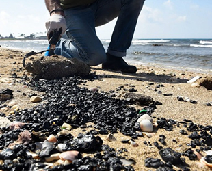 İsrail, kıyılarının kirlenmesinden İran'ı sorumlu tuttu