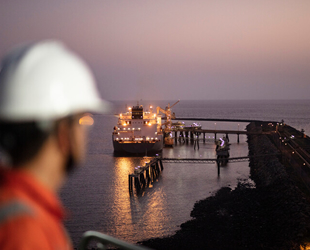 Shell, LNG ikmal filosunu genişletiyor