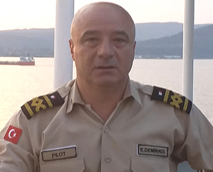 Kılavuz Kaptan Eray Demirkol, Çanakkale Boğazı’nda çarmıhtan düştü
