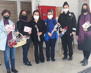 GESTAŞ, kadın yolculara hediye çeki dağıttı