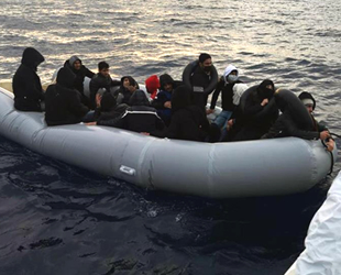 Marmaris’te 28 düzensiz göçmen kurtarıldı