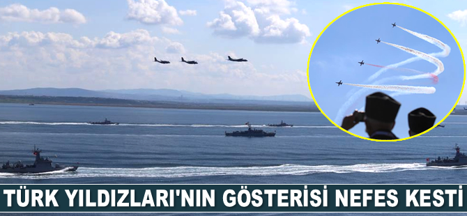 Türk Yıldızları’nın Şehitler Abidesi’ndeki gösterisi nefes kesti