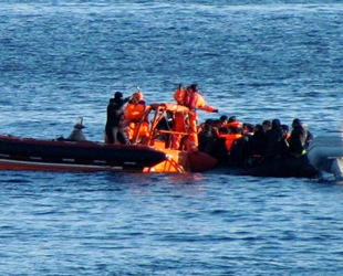 Çeşme'de lastik bot alabora oldu: 3 göçmen öldü