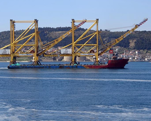 ‘Hanjin Leader’ isimli gemi, Çanakkale Boğazı’ndan geçti