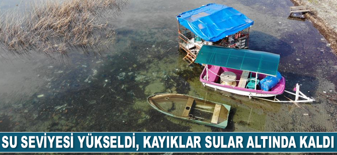 Sapanca Gölü’nde su seviyesi yükseldi, kayıklar sular altında kaldı