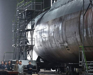 Kuzey Kore, balistik füze denizaltısının montajını tamamladı