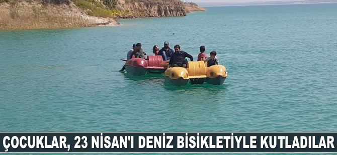Samsatlı çocuklar, ilk kez deniz bisikletine bindi