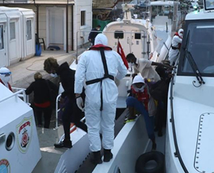 Ayvalık’ta 39 düzensiz göçmen kurtarıldı