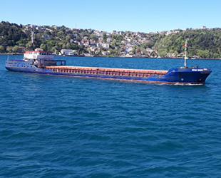'İrfan Savaş' isimli gemi, İstanbul Boğazı'nda arızalandı