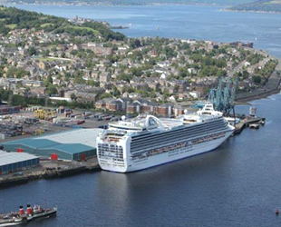 İskoçya, limanlarını kruvaziyer gemilerine kapattı