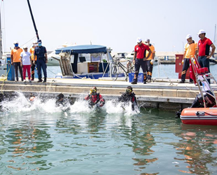 Mersin’de deniz dibi temizliği gerçekleştirildi