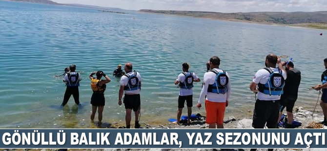 Gönüllü balık adamlar, yaz sezonunu açtı