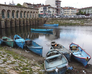 Beyşehir Gölü’nde balıkçılar, av sezonunu kurban keserek açtı
