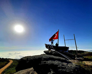 Karadenizliler kayıklarını dağlara taşımaya başladı