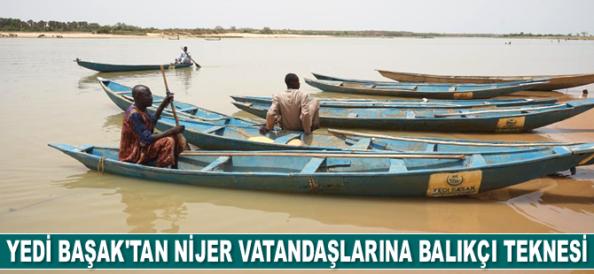 Yedi Başak, Nijer’de 10 adet balıkçı teknesi dağıttı