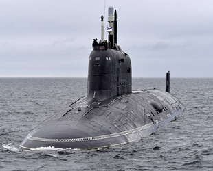 Rus Donanması, denizaltılarla tatbikata başladı